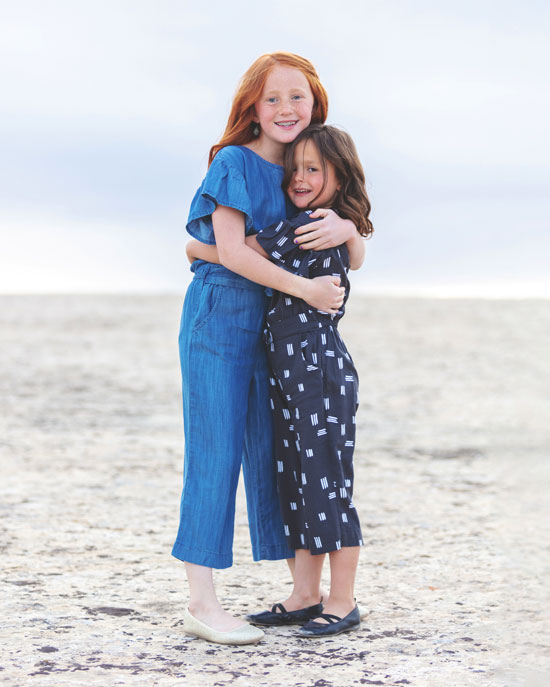 sister hugging